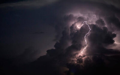 Tormenta y otro poemas