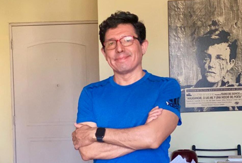 Poeta argentino, Piero de Vicari (de San Nicolás de los Arroyos), entrevista a Iván Quezada