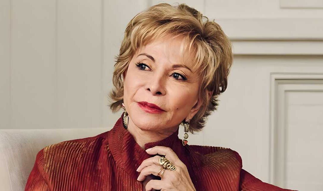 ISABEL ALLENDE, NUESTRA COLOSA