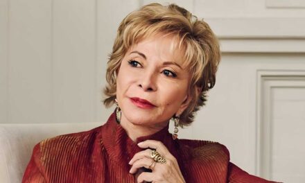 ISABEL ALLENDE, NUESTRA COLOSA