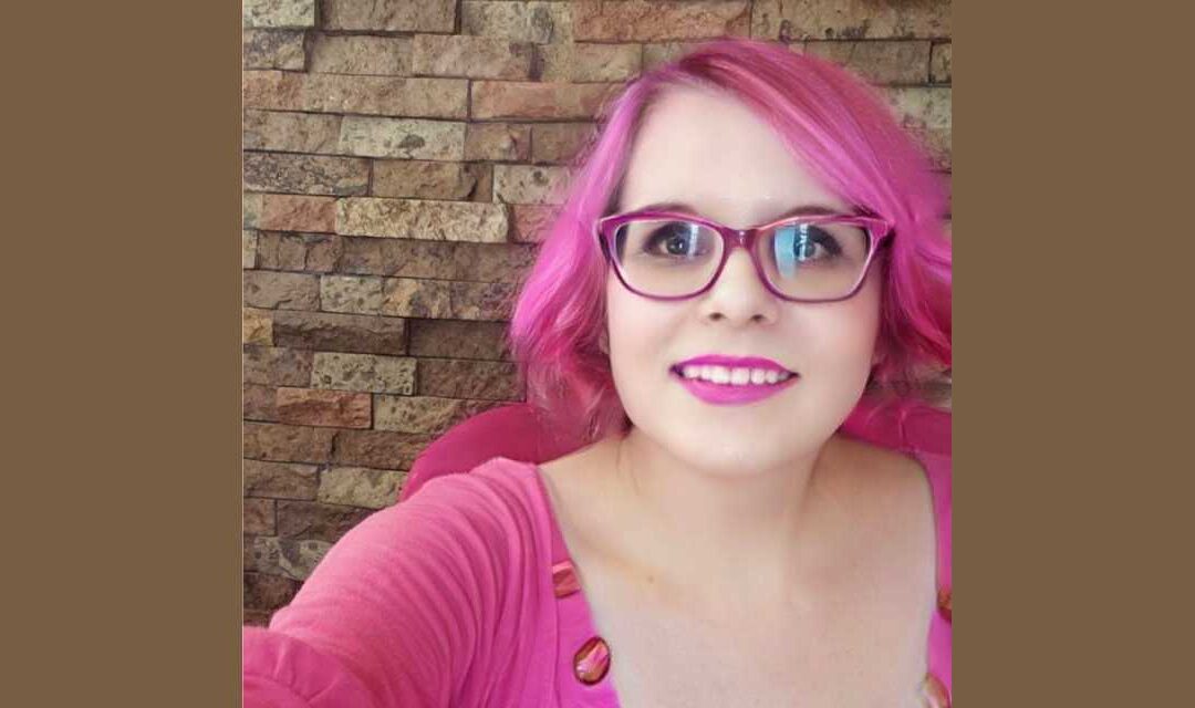 MINIFICCIÓN DE DINA GRIJALVA