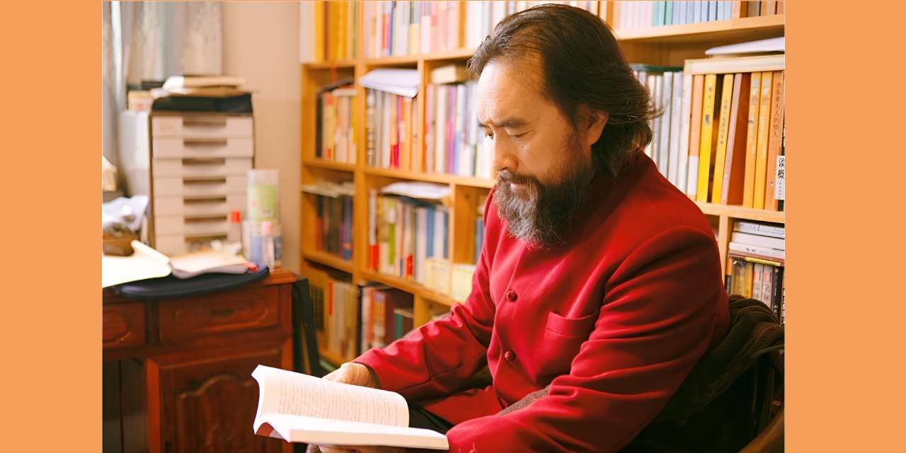 EL VIEJO DE XINJIANG