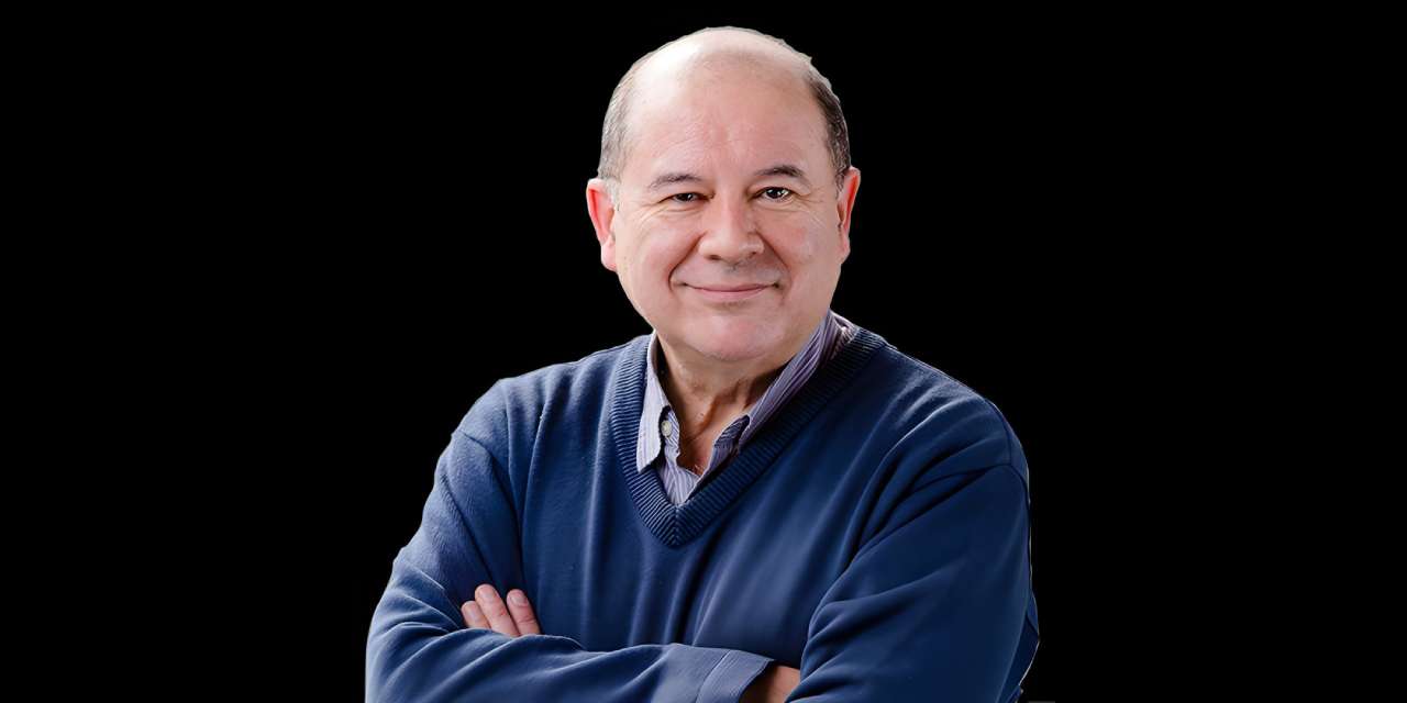 Eduardo Contreras Villablanca: “El cuento breve chileno goza de muy buena salud artística”